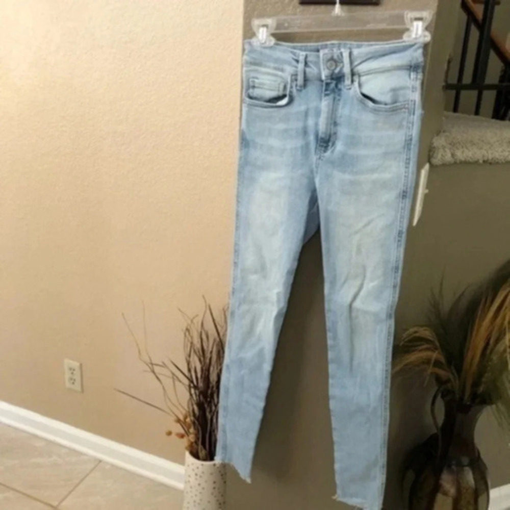 We the Free High Rise Skinny Jeans Size 25